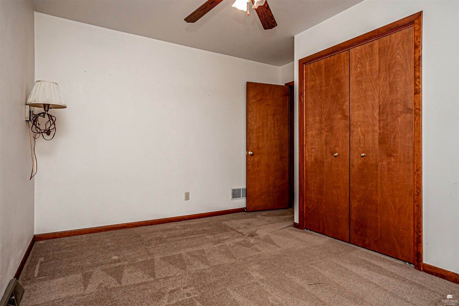 501 West Oak Street, Junction City, KS 66441