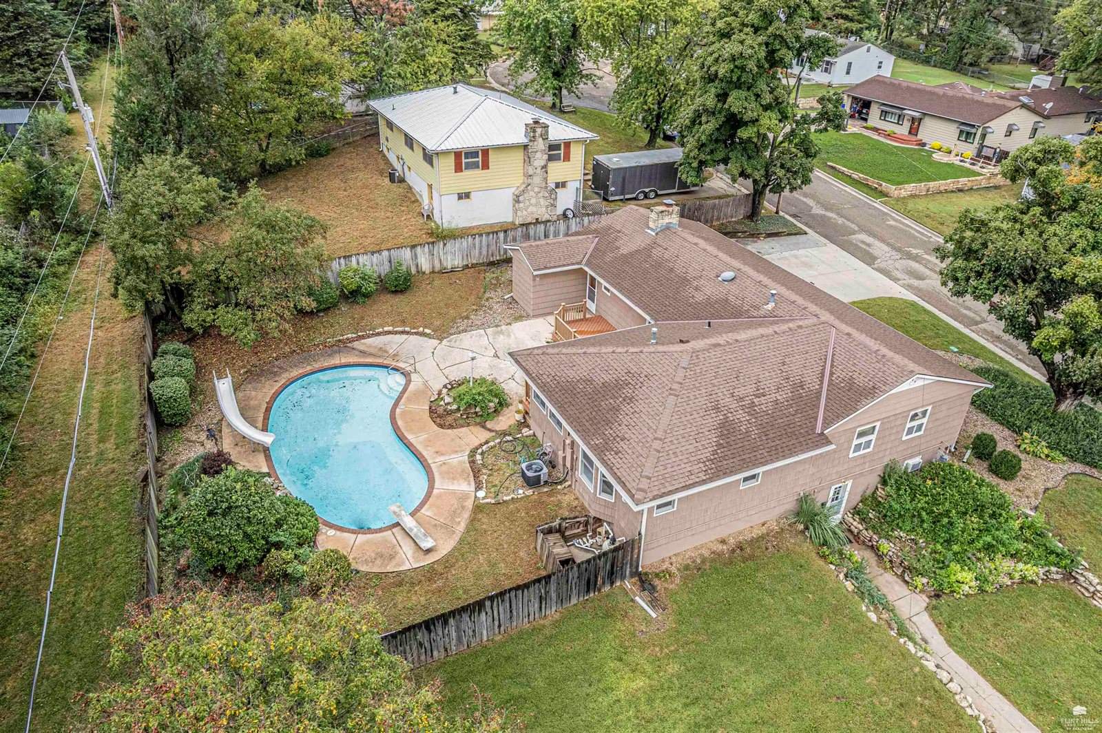 501 West Oak Street, Junction City, KS 66441