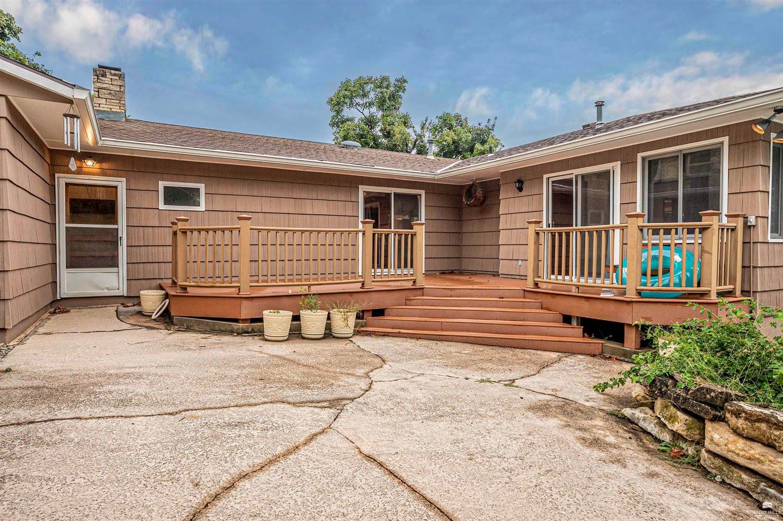 501 West Oak Street, Junction City, KS 66441