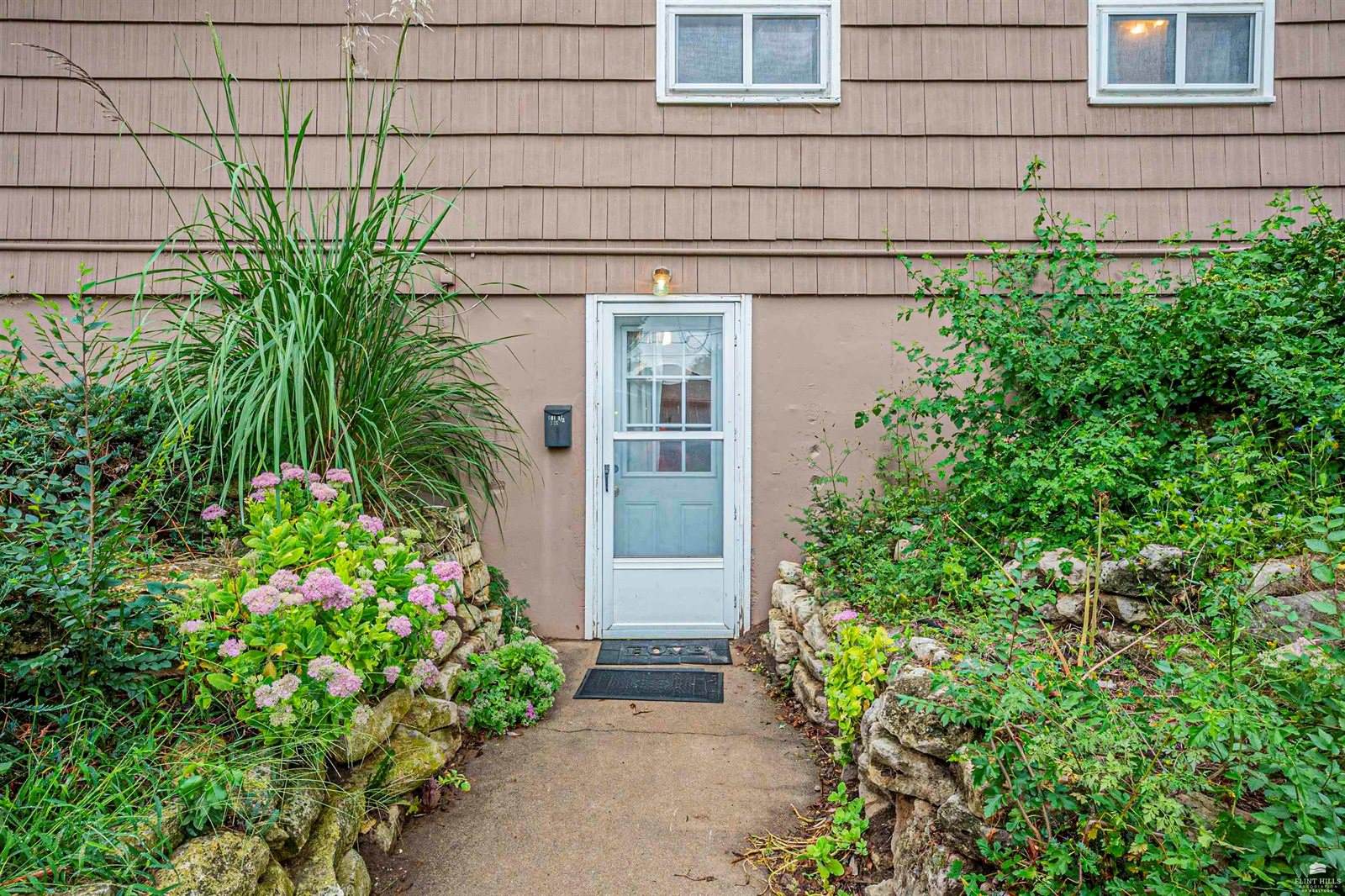 501 West Oak Street, Junction City, KS 66441