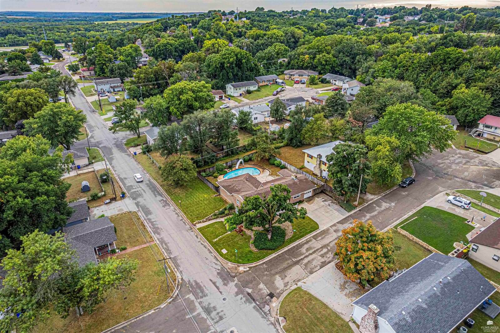 501 West Oak Street, Junction City, KS 66441