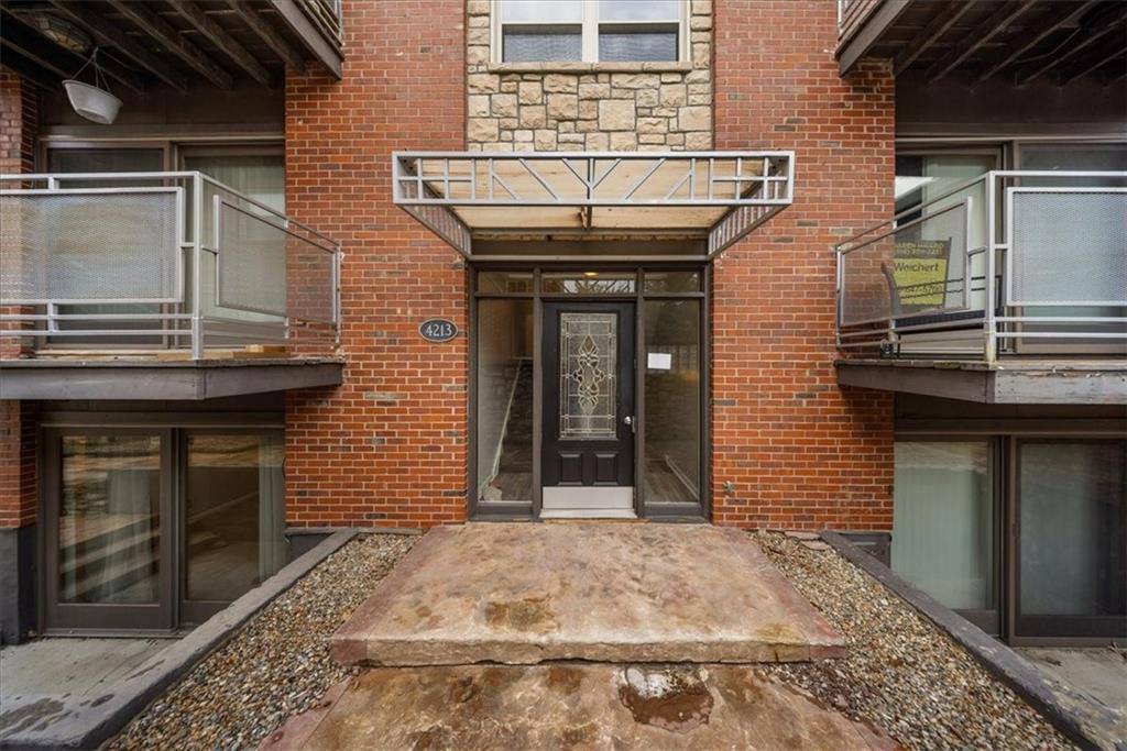 4213 Clark Avenue, Kansas City, MO 64111