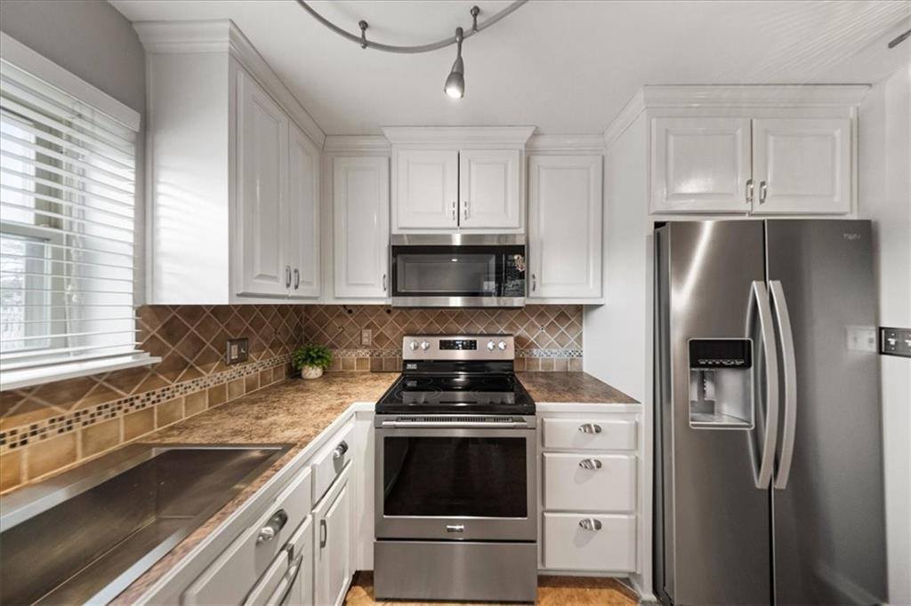 4213 Clark Avenue, Kansas City, MO 64111