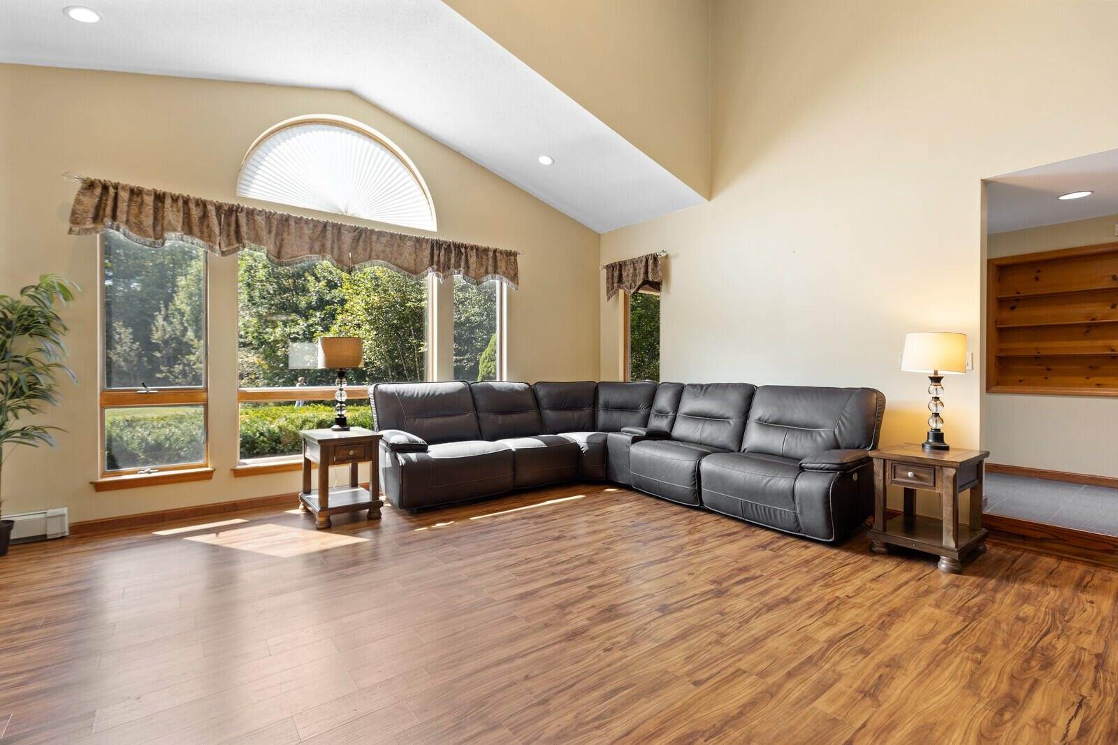 214 Augusta Rockland Road, Windsor, ME 04363