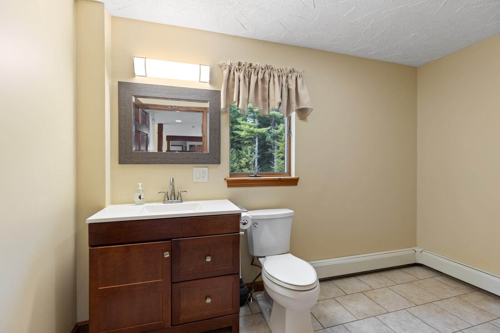 214 Augusta Rockland Road, Windsor, ME 04363