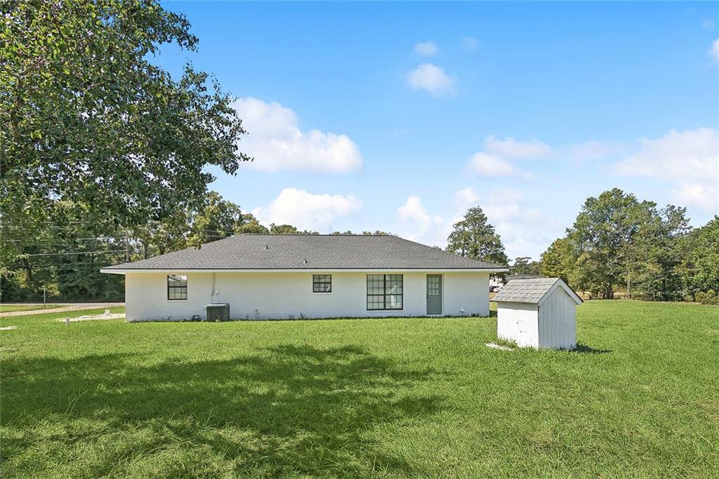 41020 Brown Road, Ponchatoula, LA 70454