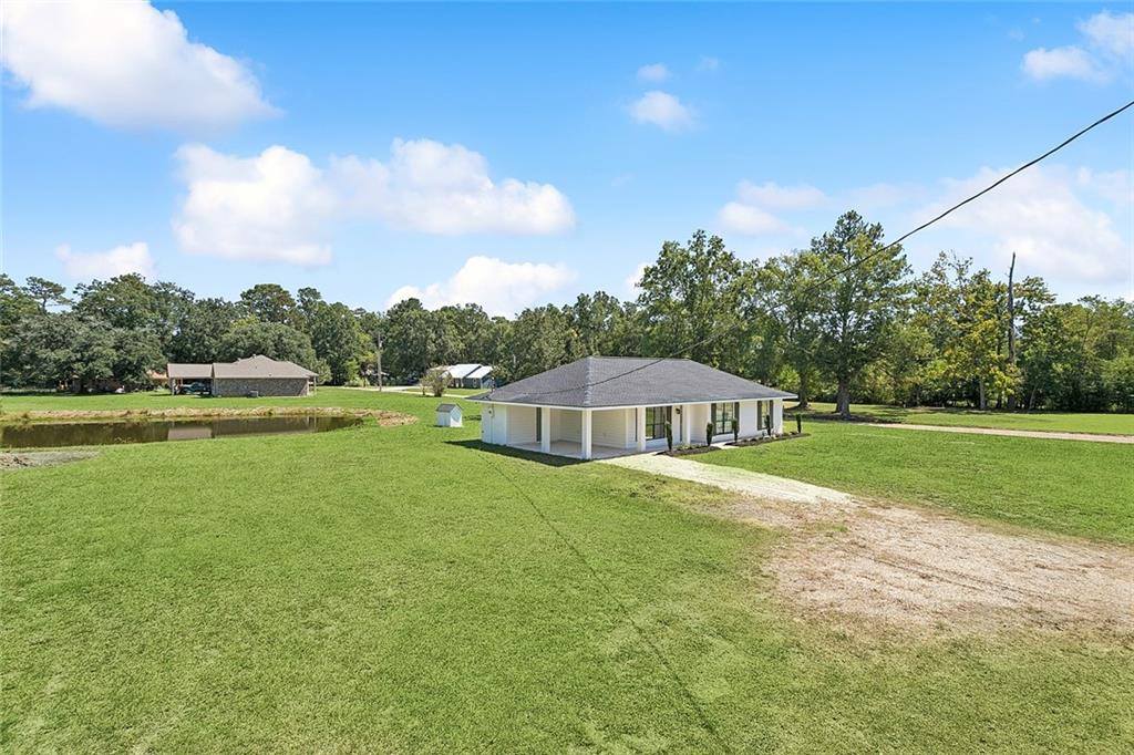 41020 Brown Road, Ponchatoula, LA 70454