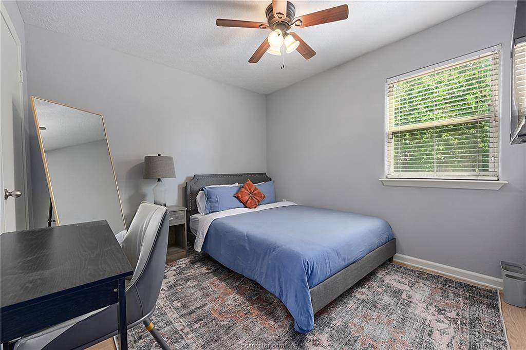 1537 Pine Ridge Drive, College Station, TX 77840