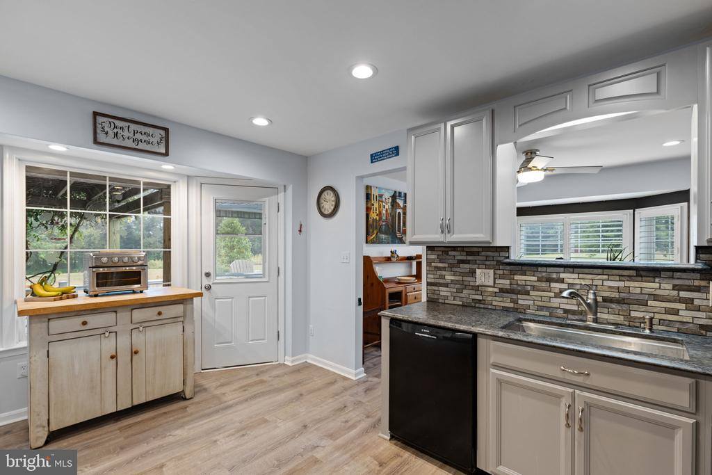 9178 Hannah Dustin, Casanova, VA 20139