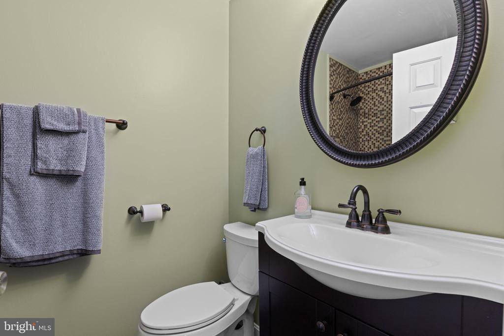 9178 Hannah Dustin, Casanova, VA 20139