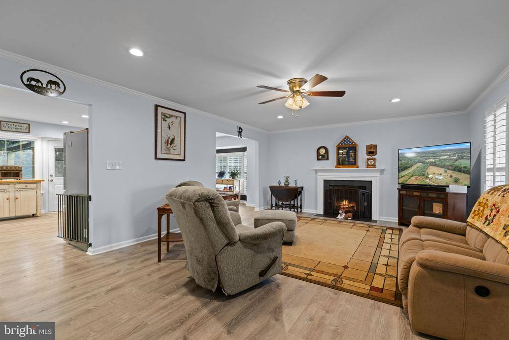 9178 Hannah Dustin, Casanova, VA 20139