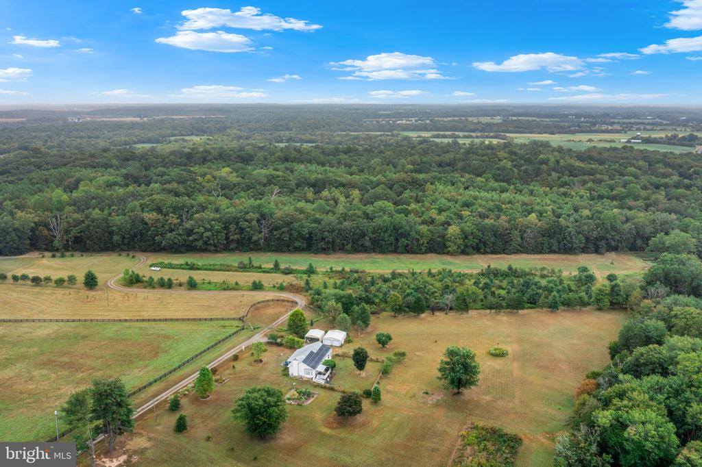 9178 Hannah Dustin, Casanova, VA 20139