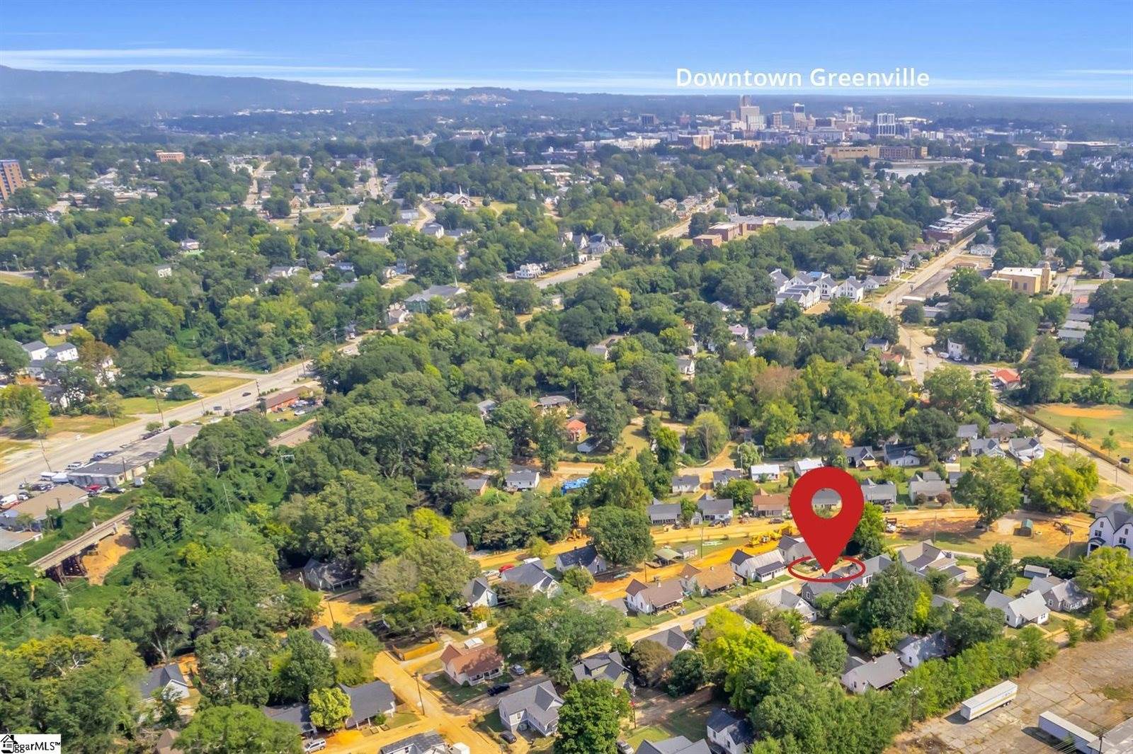 33 Henry, Greenville, SC 29605