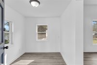 33 Henry, Greenville, SC 29605