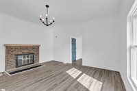 33 Henry, Greenville, SC 29605