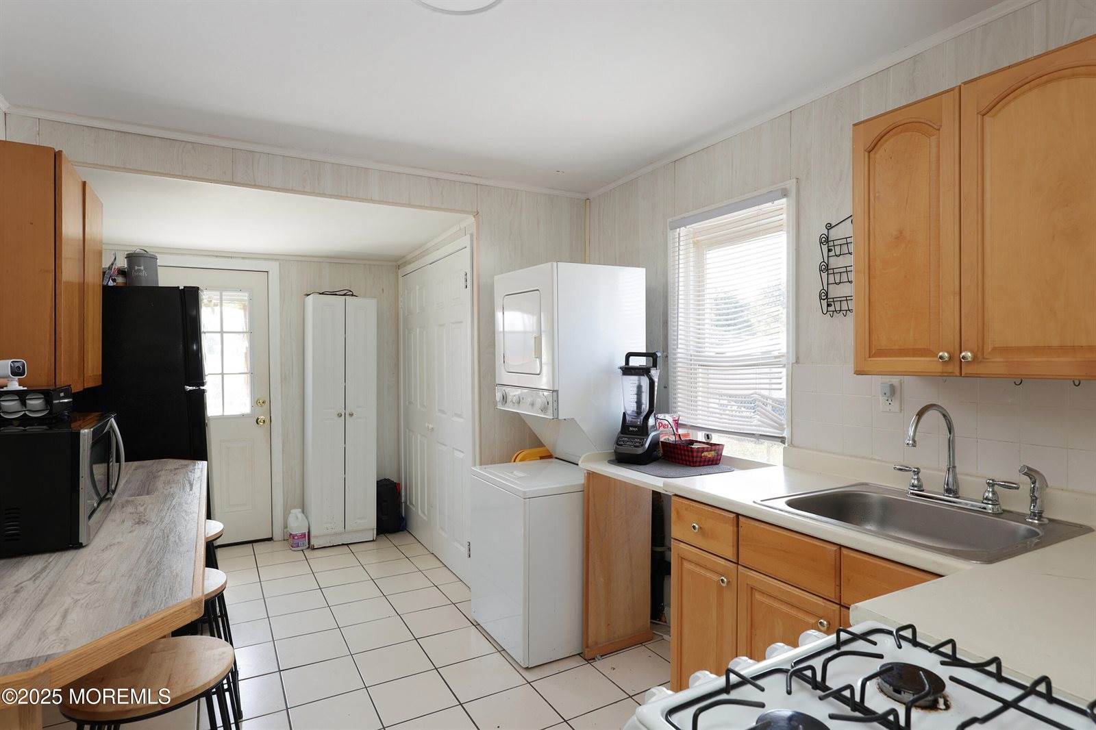 94 Maplewood Avenue, Keansburg, NJ 07734