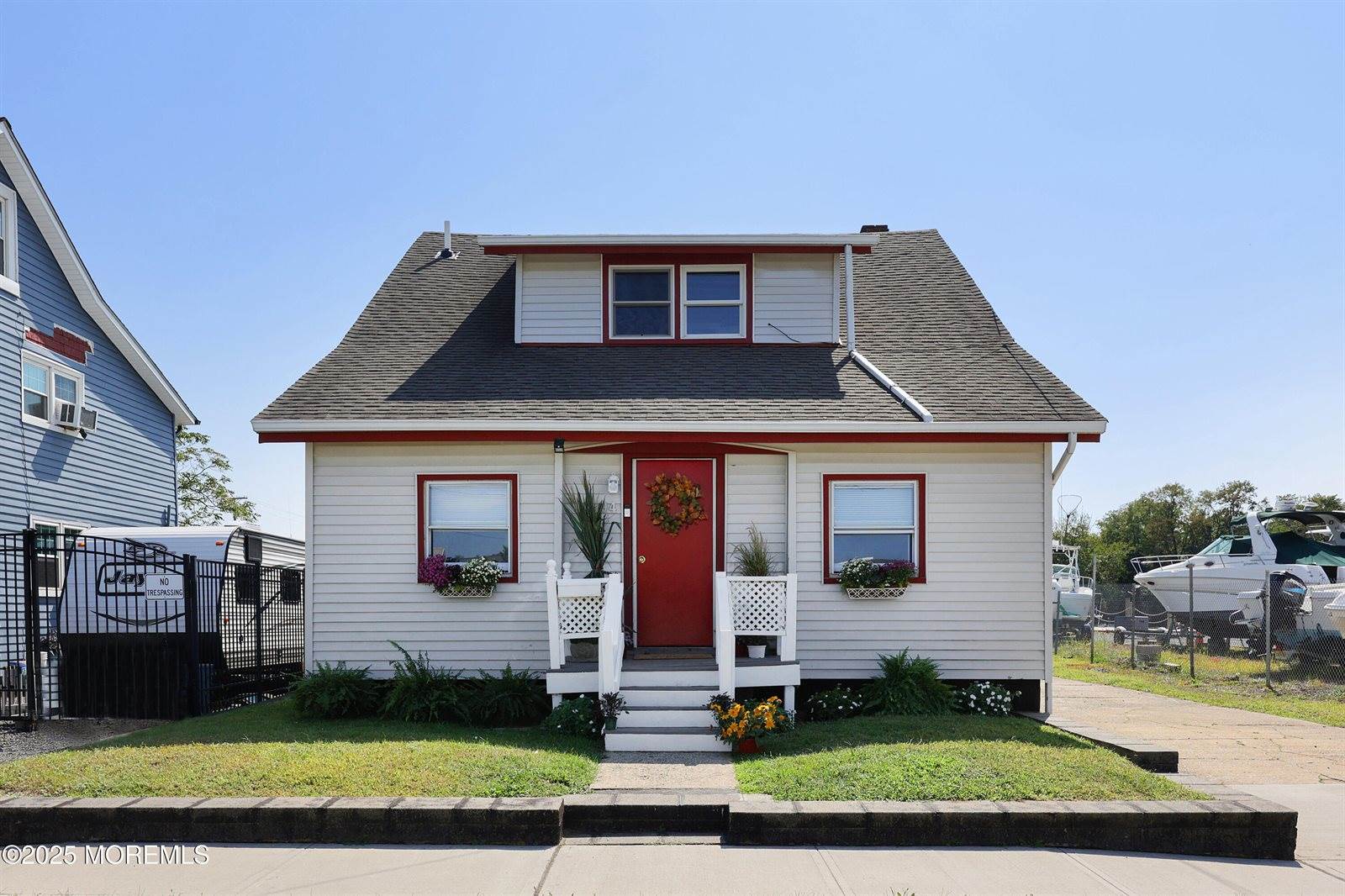 94 Maplewood Avenue, Keansburg, NJ 07734