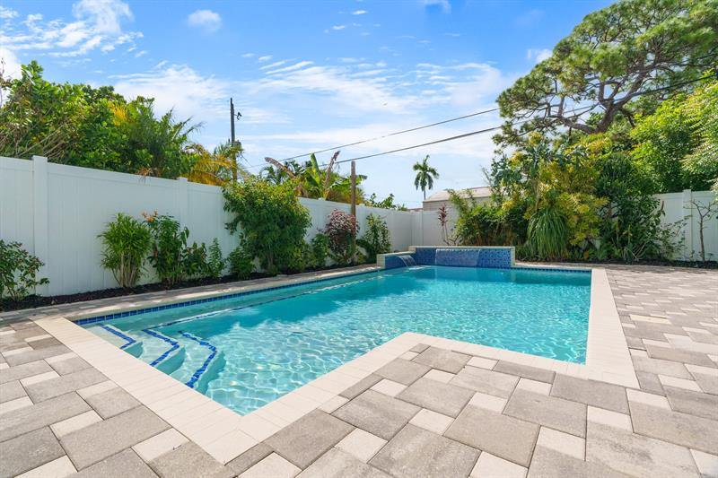 364 NW 48th Ct, Oakland Park, FL 33309