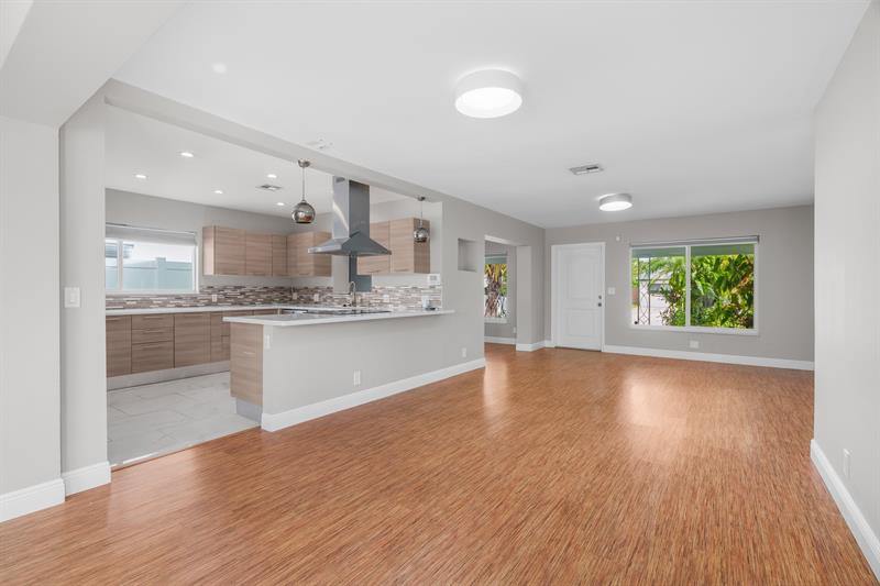 364 NW 48th Ct, Oakland Park, FL 33309