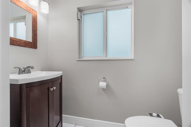 364 NW 48th Ct, Oakland Park, FL 33309