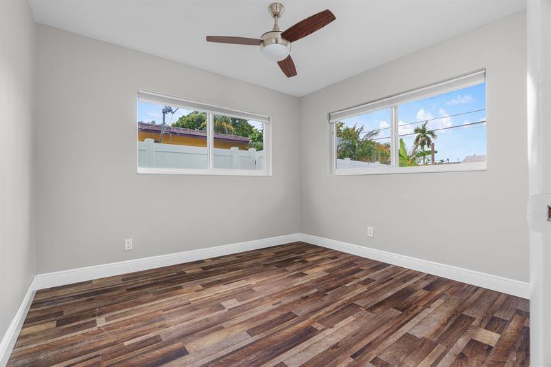 364 NW 48th Ct, Oakland Park, FL 33309