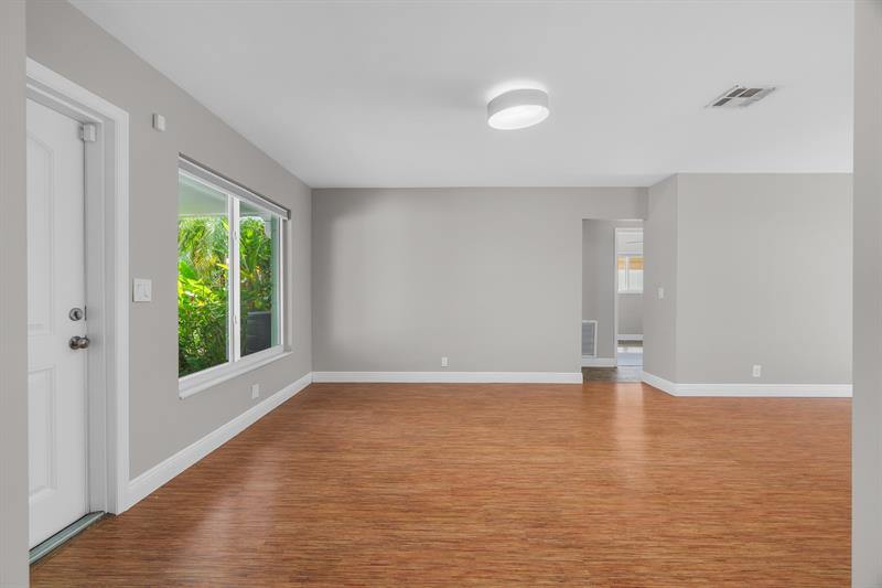 364 NW 48th Ct, Oakland Park, FL 33309