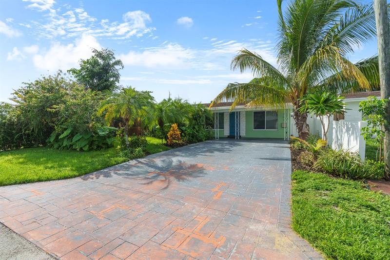 364 NW 48th Ct, Oakland Park, FL 33309