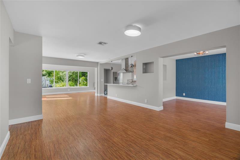 364 NW 48th Ct, Oakland Park, FL 33309