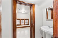 2859 Iowa Street, Omaha, NE 68112