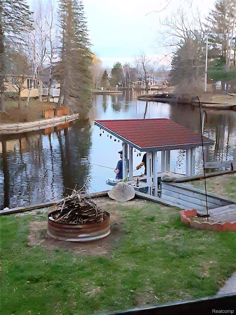 942 Pequot Lane, HopeTownship_Midland, MI 48628