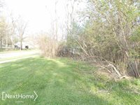 942 Division Street, OwossoCity_Shiawassee, MI 48867