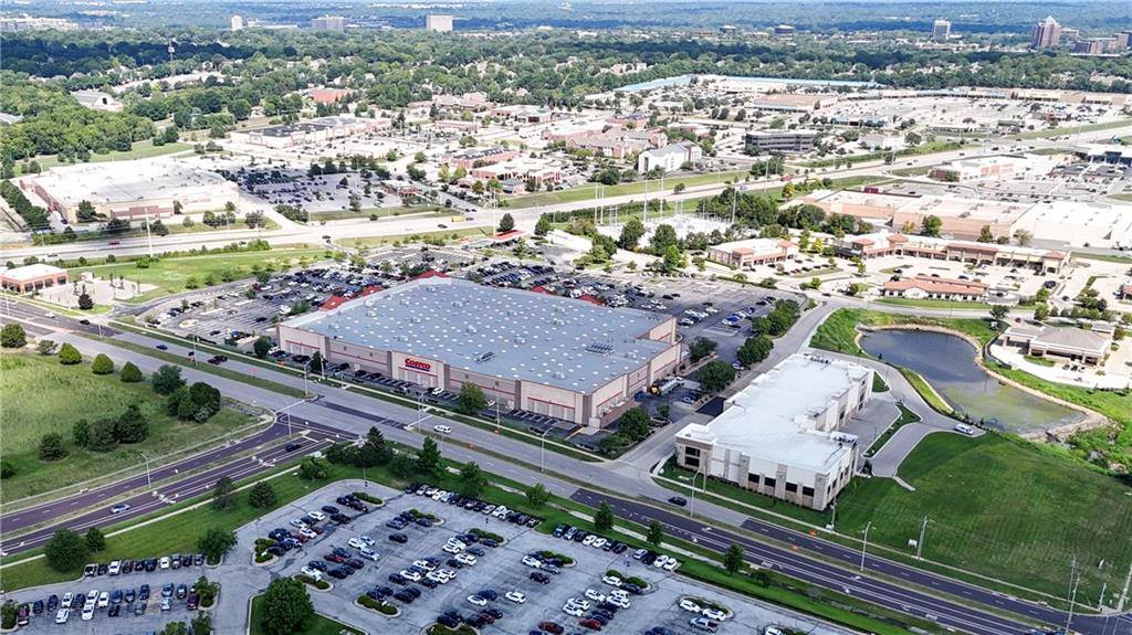 12656 Barkley Street, Overland Park, KS 66209