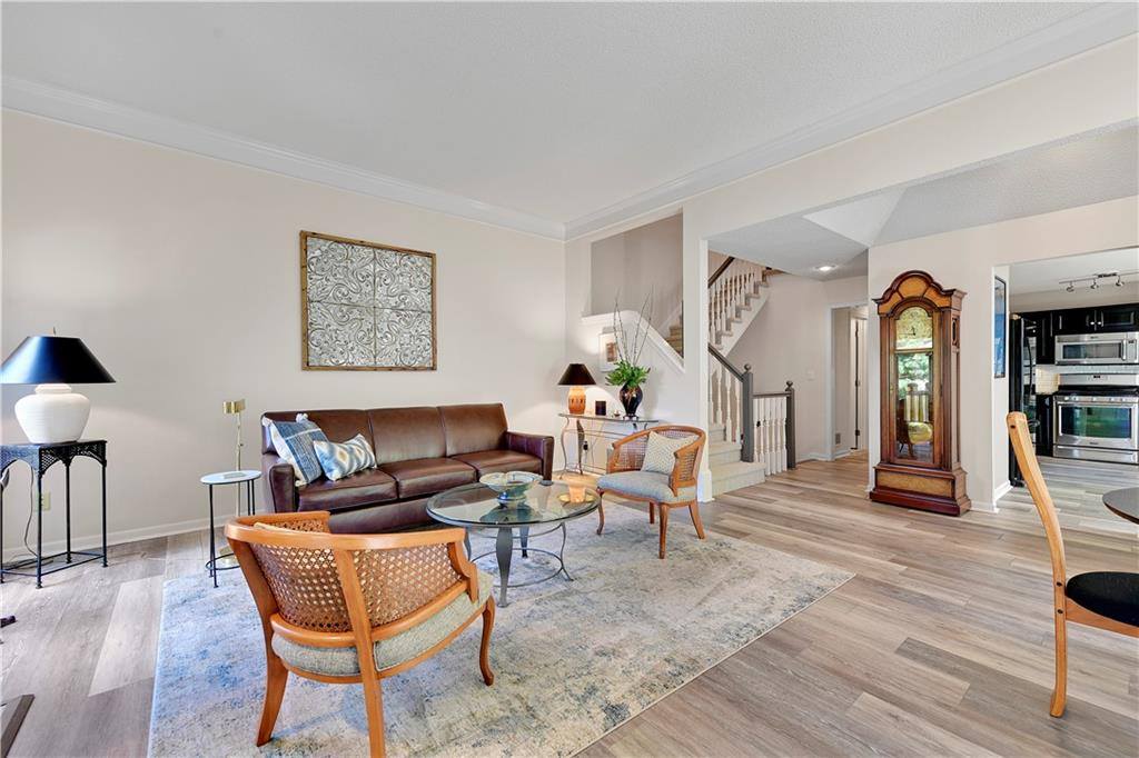 12656 Barkley Street, Overland Park, KS 66209