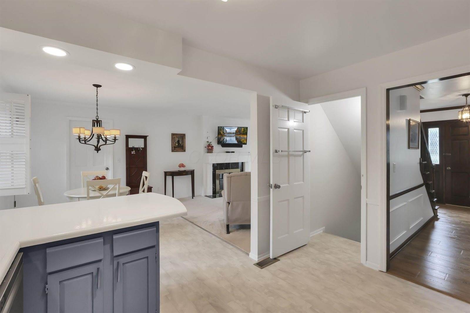 1558 Denbigh Drive, Columbus, OH 43220