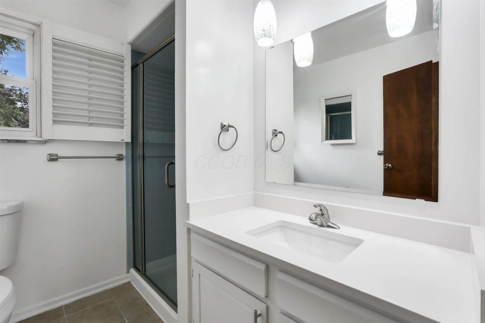 1558 Denbigh Drive, Columbus, OH 43220