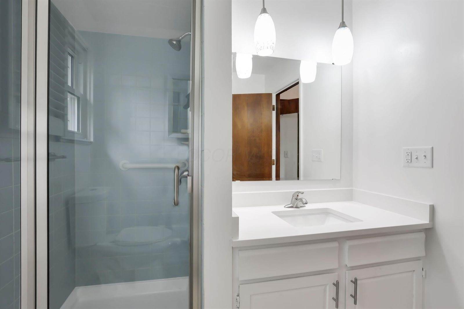 1558 Denbigh Drive, Columbus, OH 43220