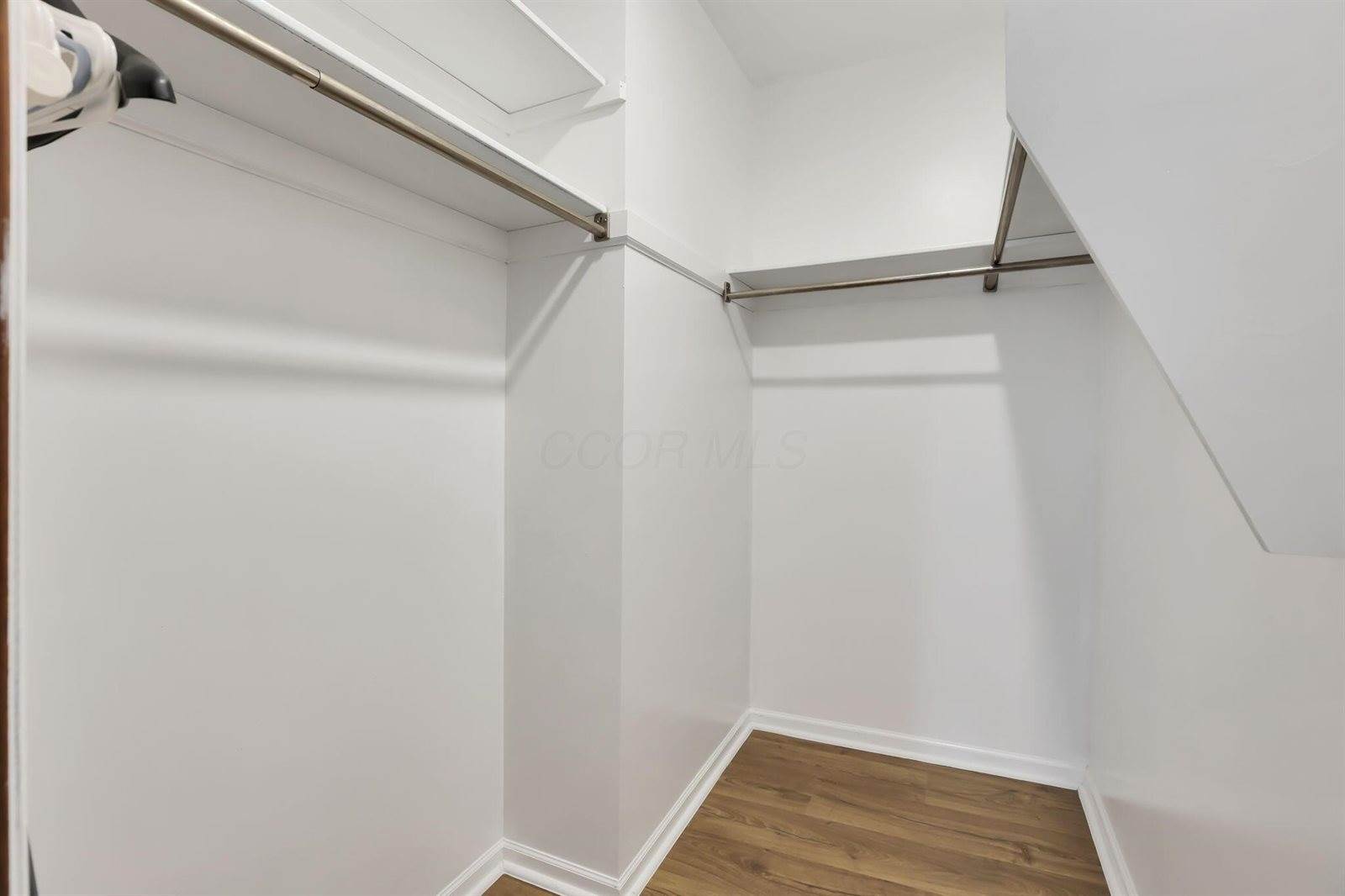 1558 Denbigh Drive, Columbus, OH 43220