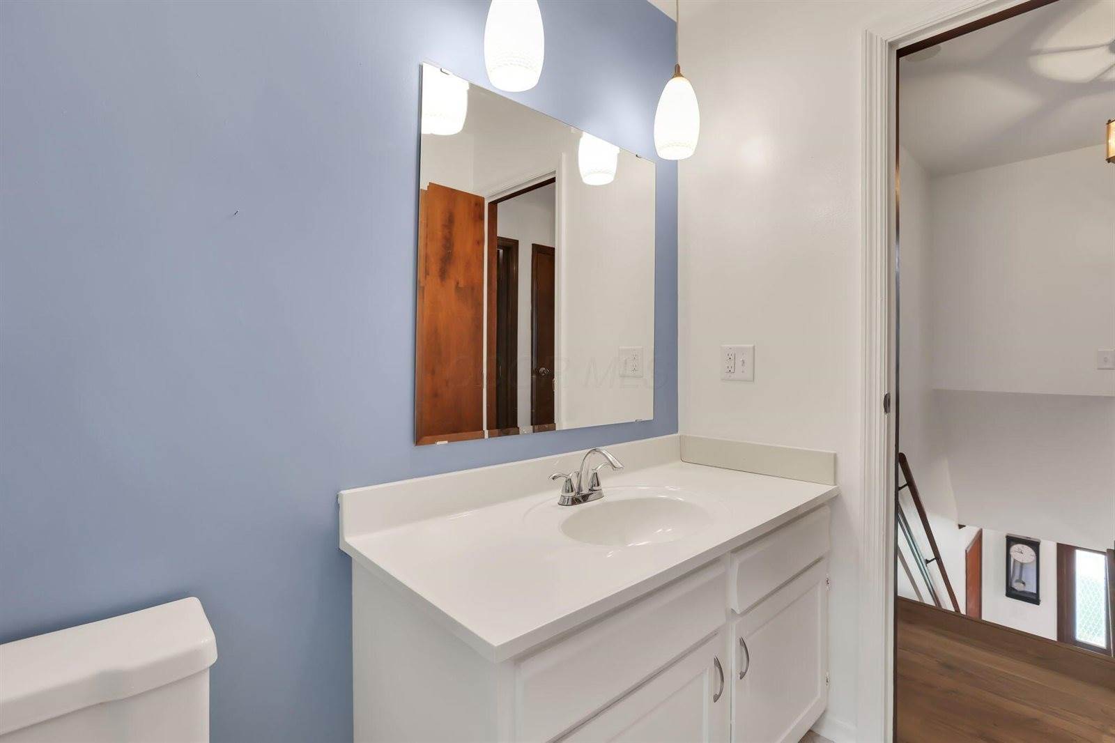 1558 Denbigh Drive, Columbus, OH 43220