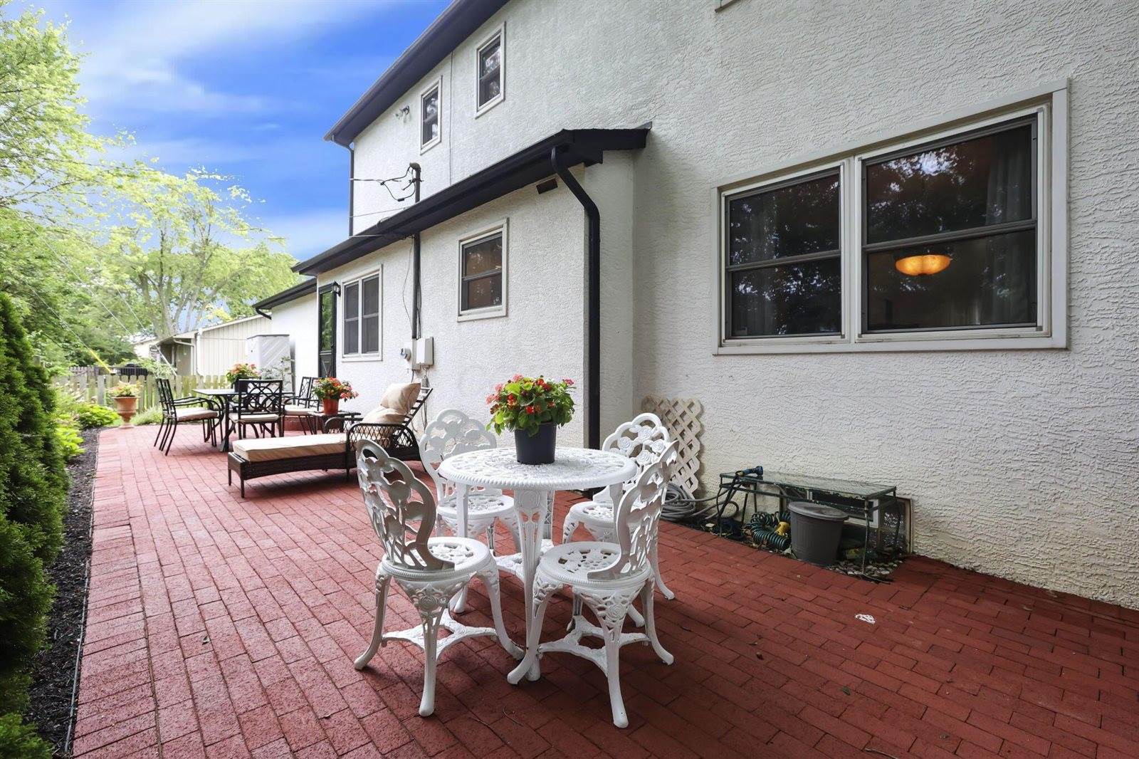 1558 Denbigh Drive, Columbus, OH 43220