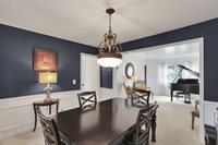 1558 Denbigh Drive, Columbus, OH 43220