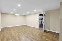 1558 Denbigh Drive, Columbus, OH 43220