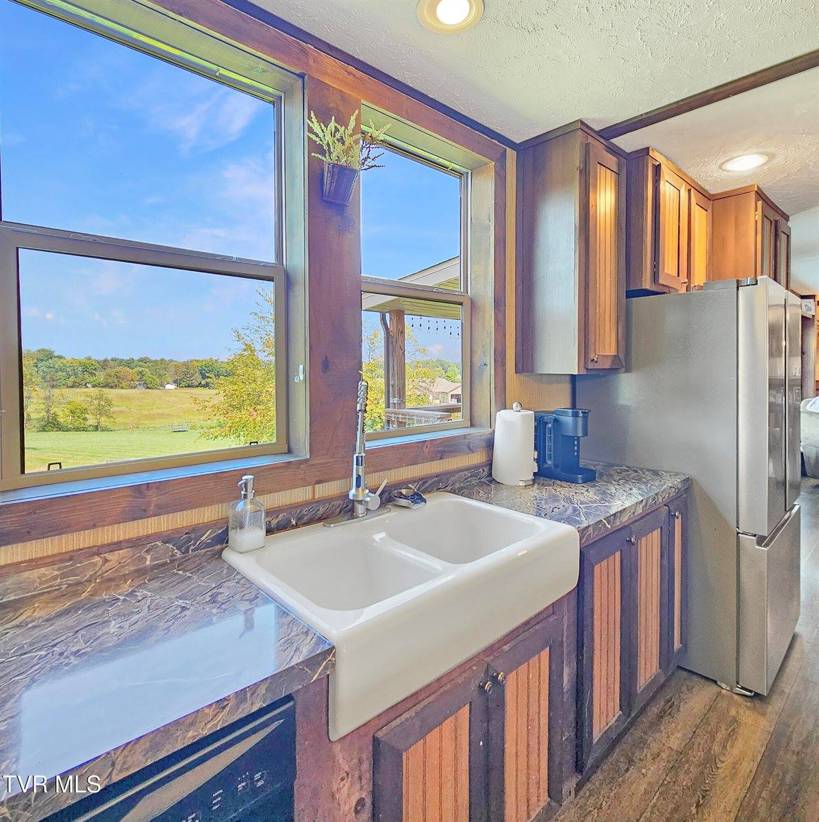 202 Harwood Road, Gray, TN 37615