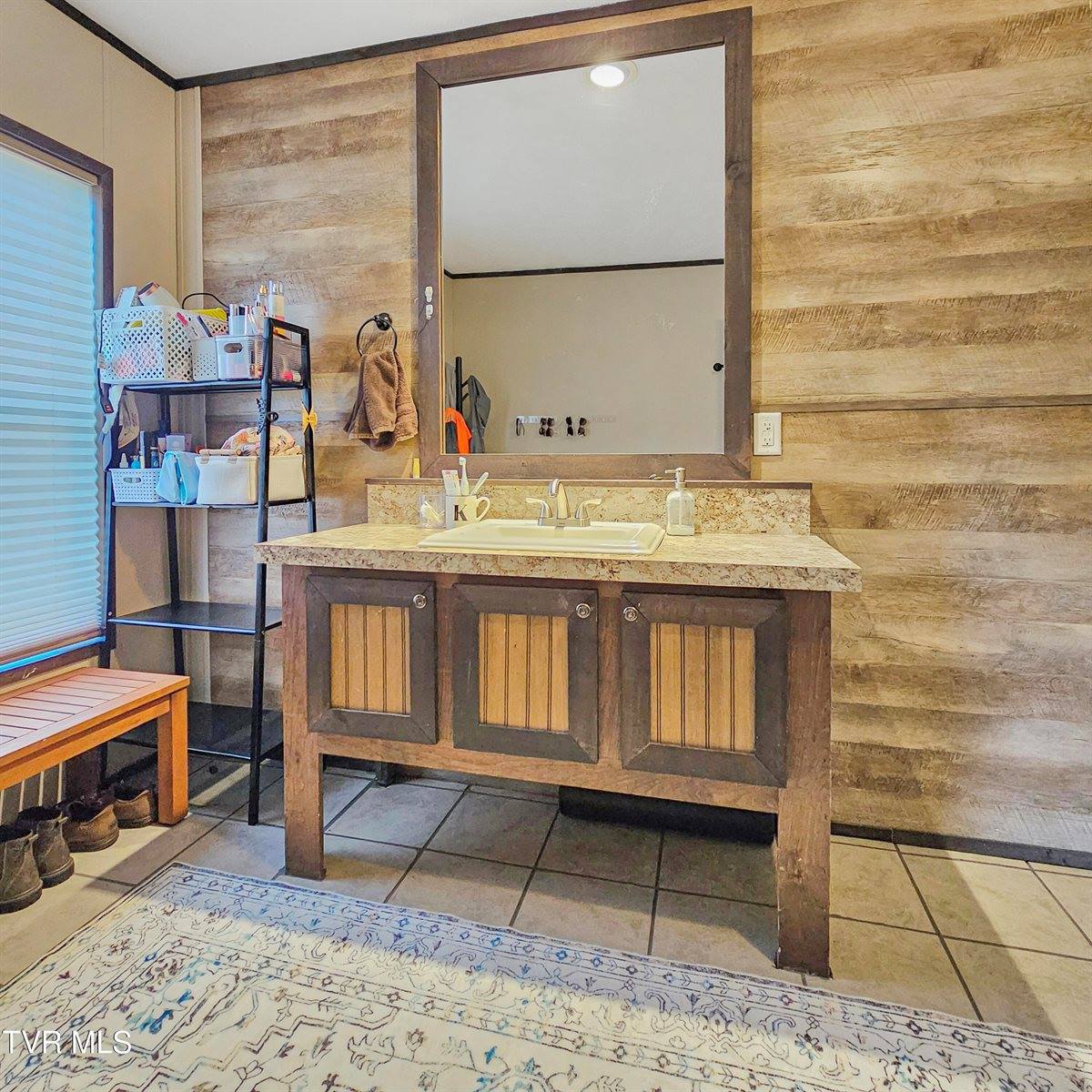 202 Harwood Road, Gray, TN 37615