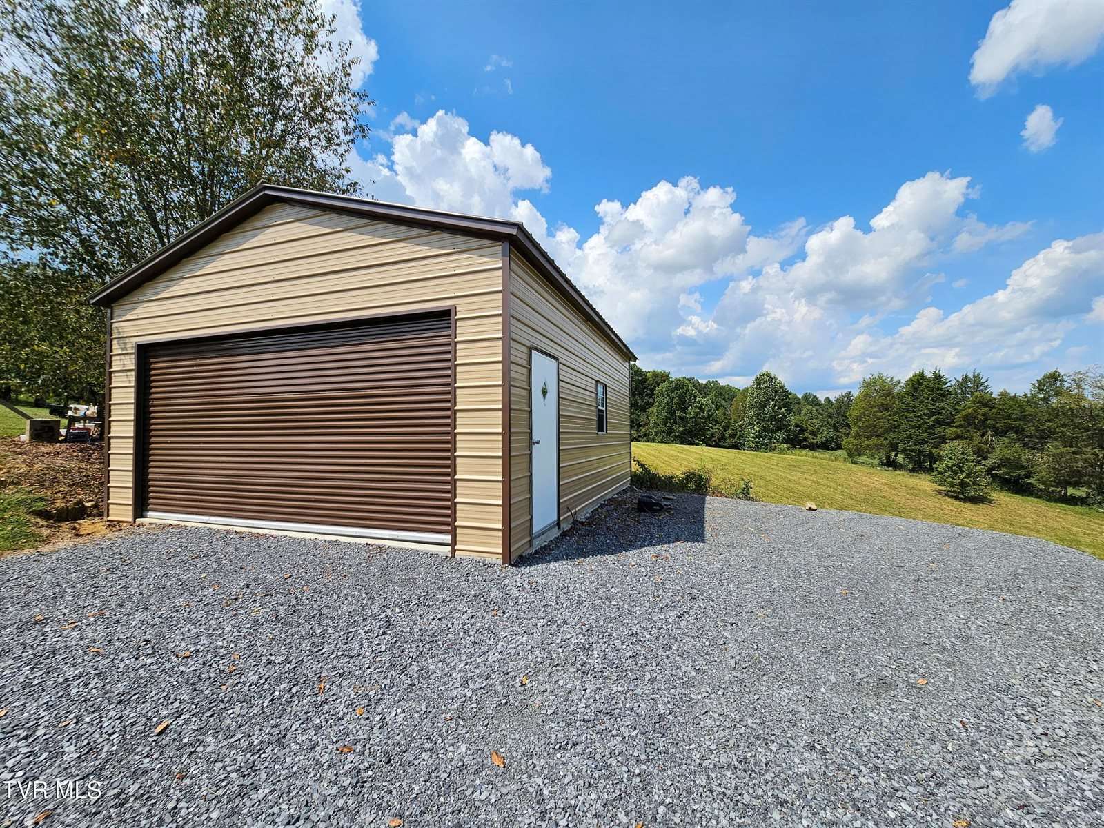 202 Harwood Road, Gray, TN 37615