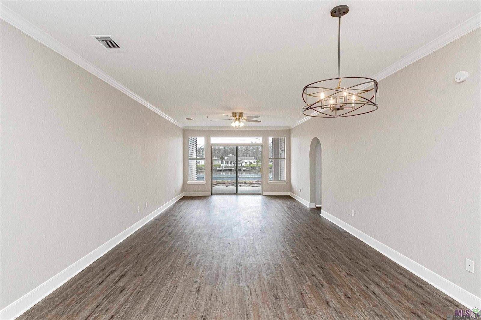 12386 River Highlands, #H, Saint Amant, LA 70774