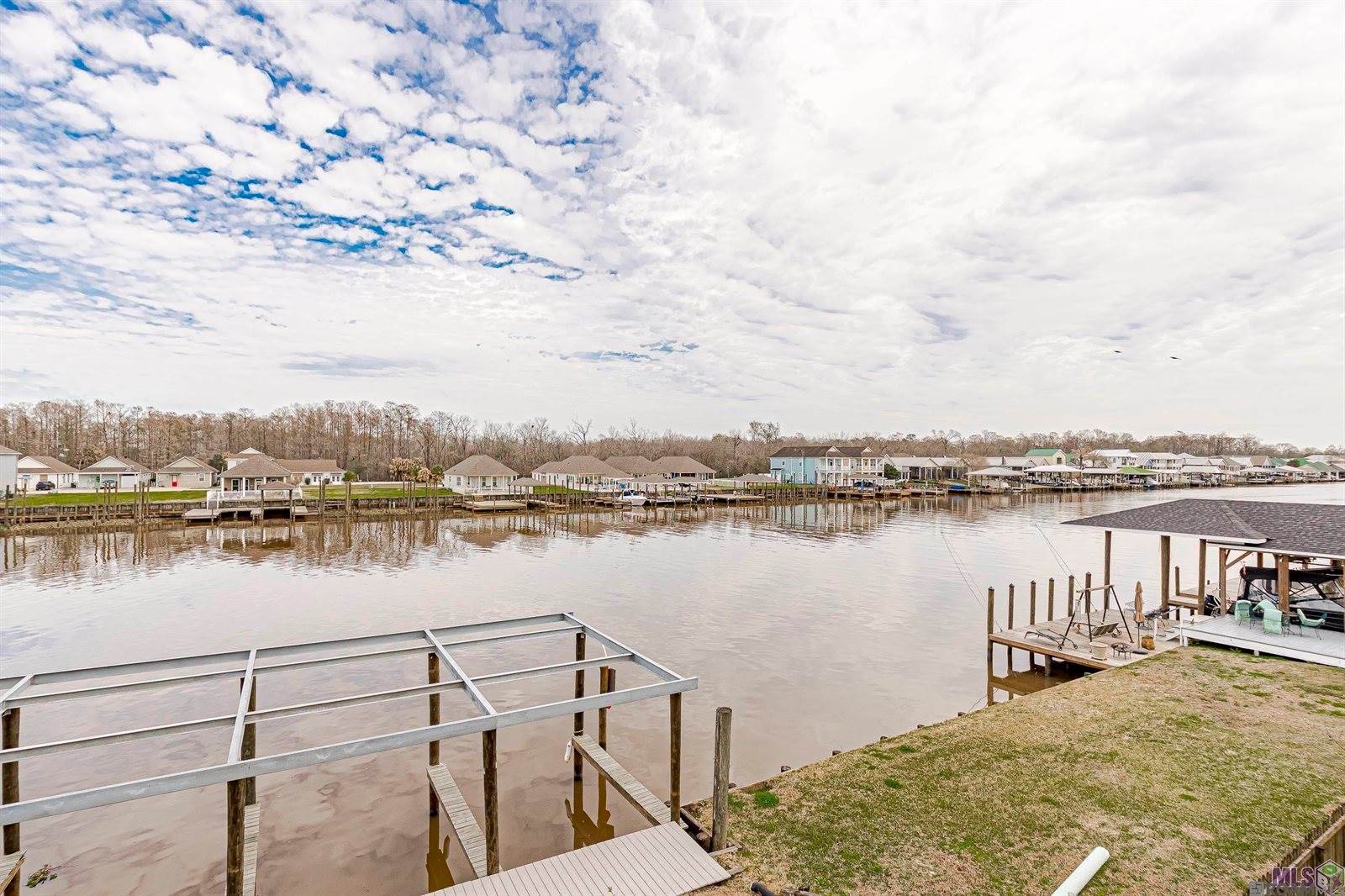 12386 River Highlands, #H, Saint Amant, LA 70774