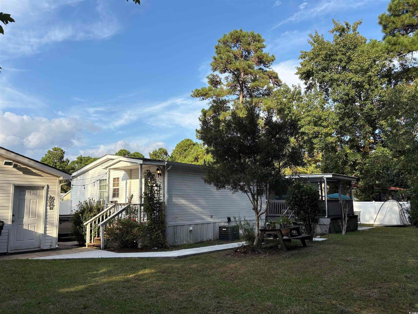 990 Jamestown Rd., Conway, SC 29526