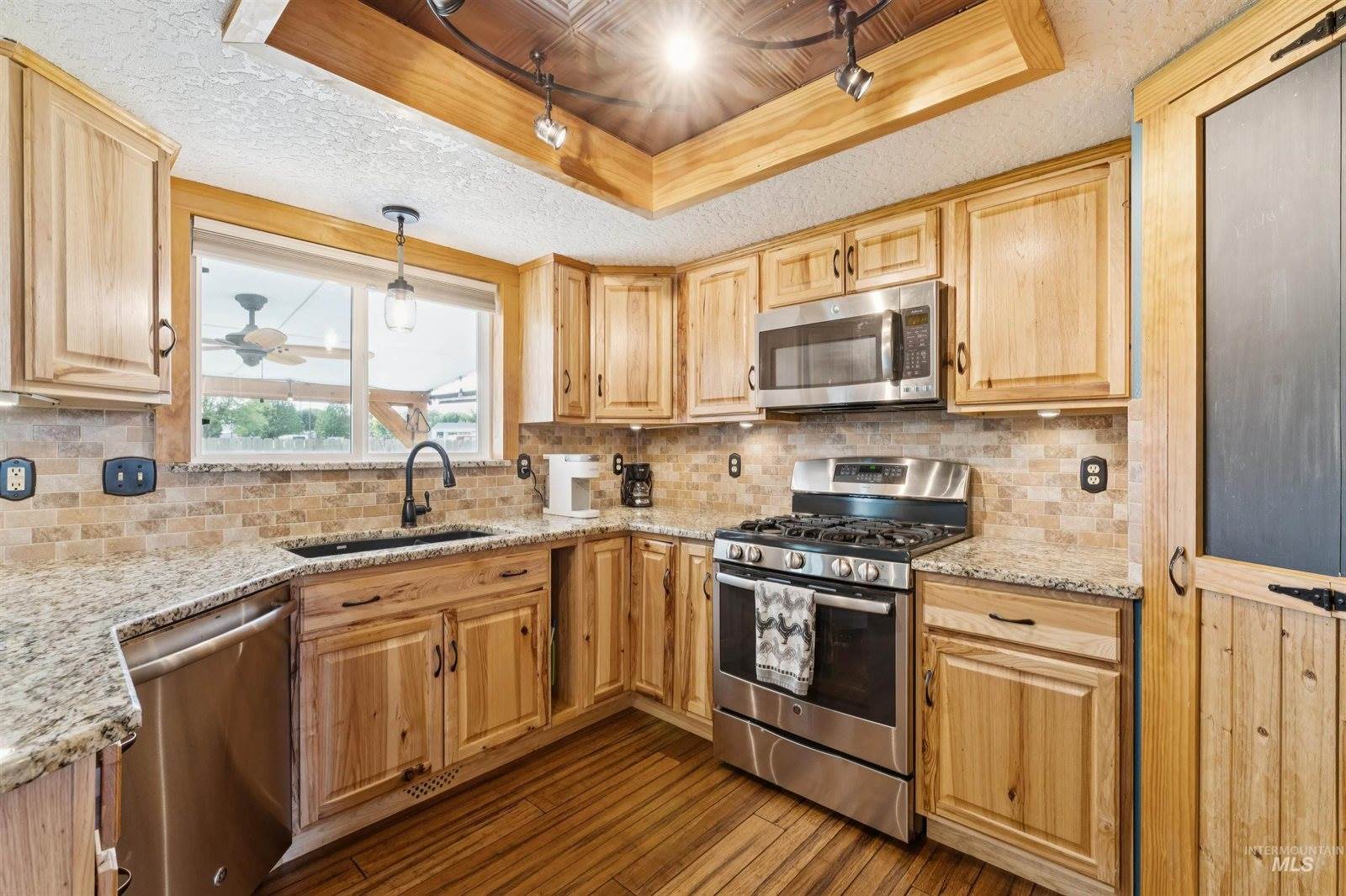 111 School Ave, Nampa, ID 83686