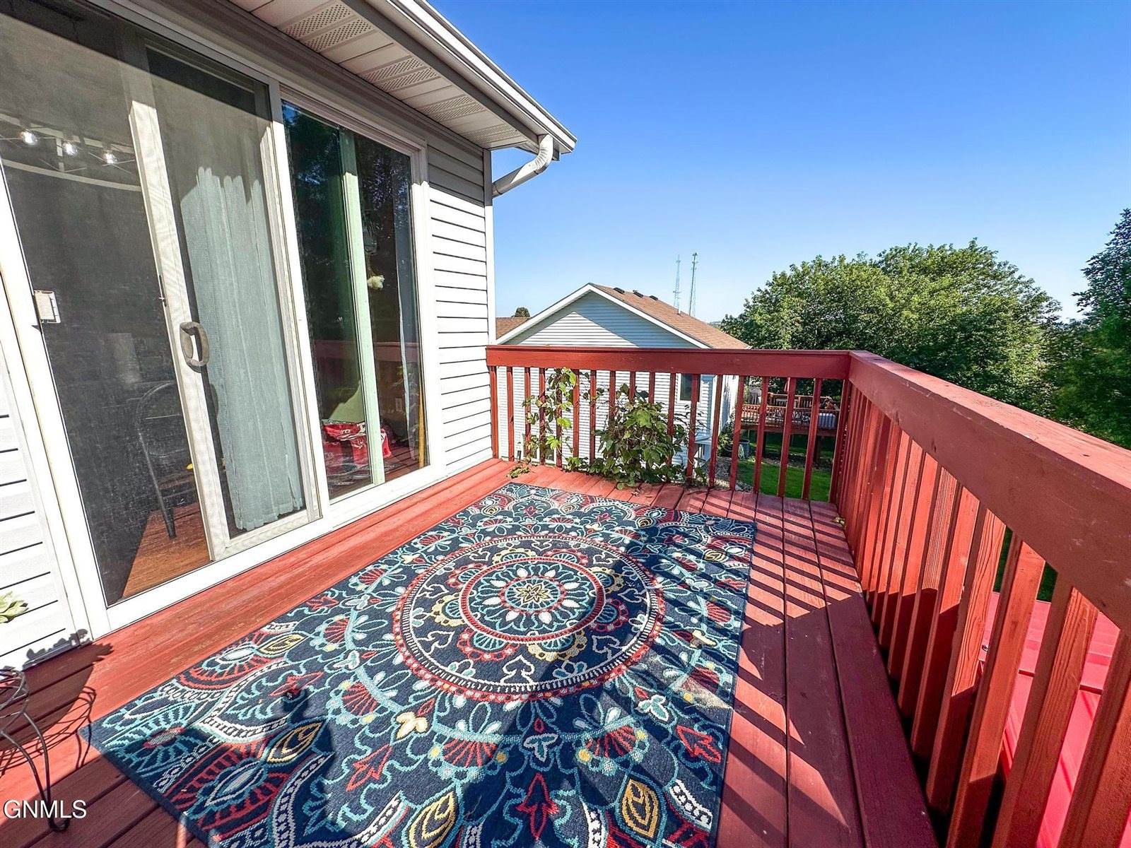 931 Breton Drive, Bismarck, ND 58503