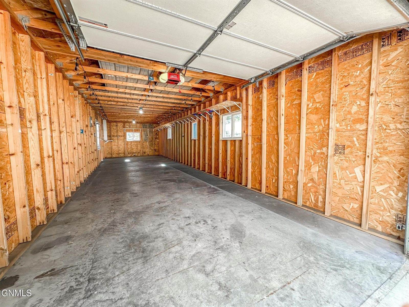 931 Breton Drive, Bismarck, ND 58503